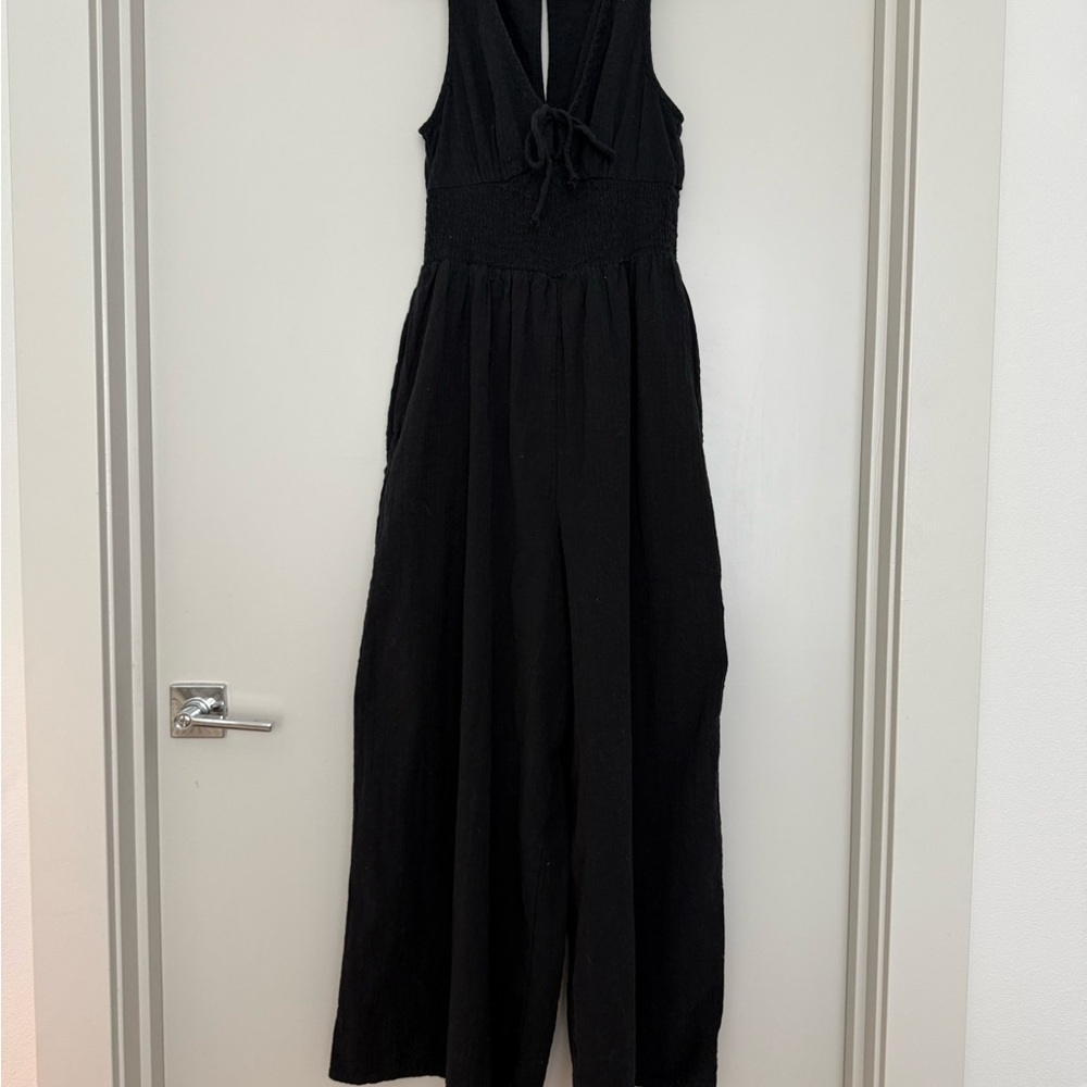 American Eagle Outfitters Black Sleeveless Jumpsuit